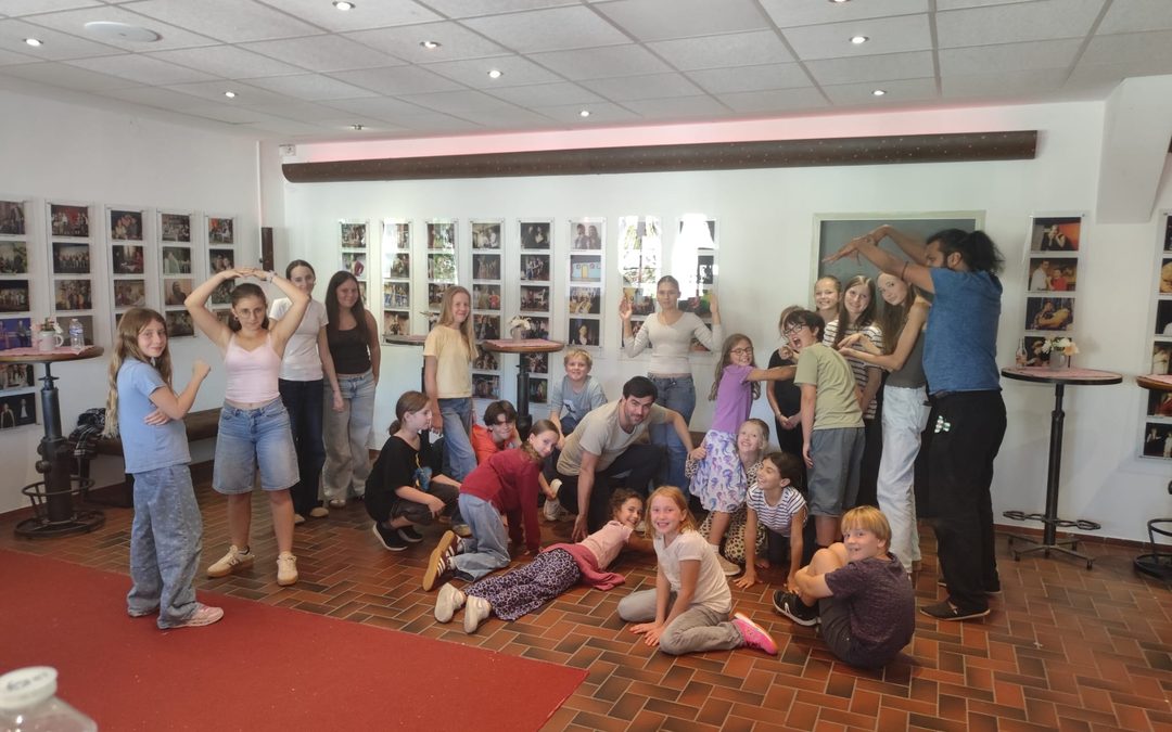 Theaterworkshop mit professionellen Theaterpädagogen im Theater in der Südsee